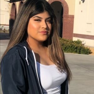 Meet your Posher, Lisette